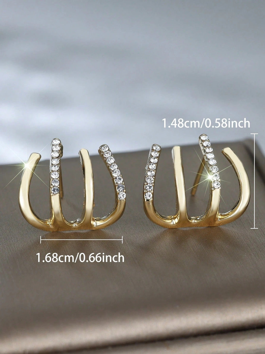 The Liberty Hoop - Fashionable & Bright Gold-tone Women's Clip-on Earrings For Date, Wedding, Party, And Gift