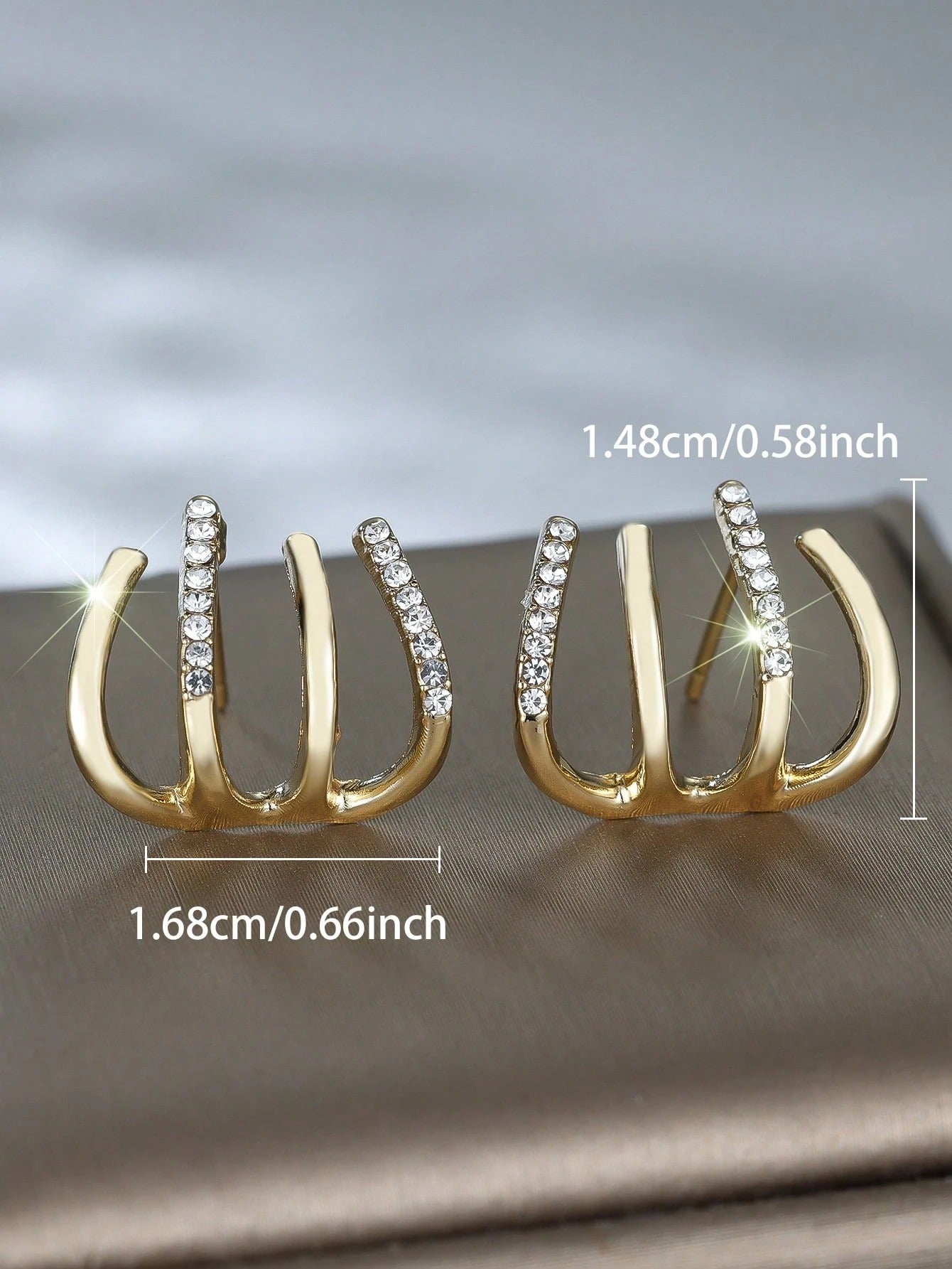 The Liberty Hoop - Fashionable & Bright Gold-tone Women's Clip-on Earrings For Date, Wedding, Party, And Gift